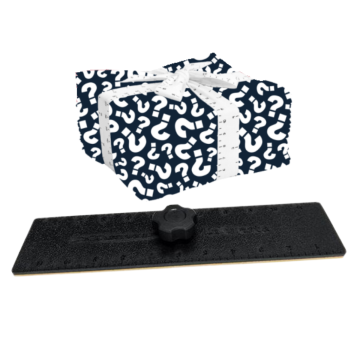 Longarm Straight Ruler w/ Knob & 2 Yards of Mystery Fabric